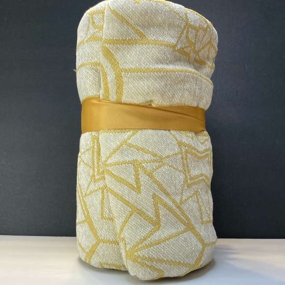 Disney Parks Marvel Avengers Gold Throw Blanket - Picture 3 of 10